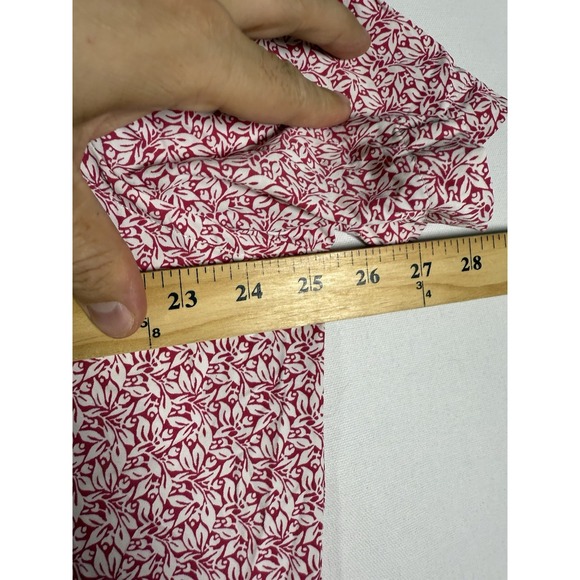 UNTUCKit Shirt Mens XL Red Floral Jean Louis Short Sleeve Nylon Stretch AOP - Picture 5 of 6